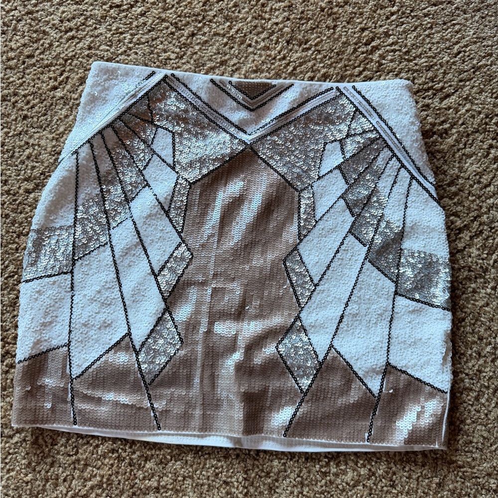 Express Silver Sequin Mini Skirt | Geometric Art Deco | Party / Holiday